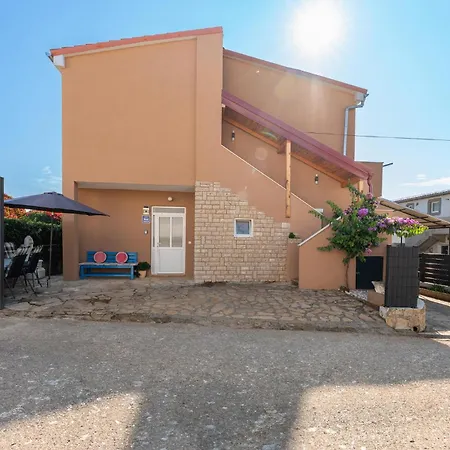 2 Bedroom Stunning In * Zadar