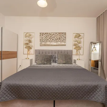 Apartamento Beautiful In With Wifi Zadar